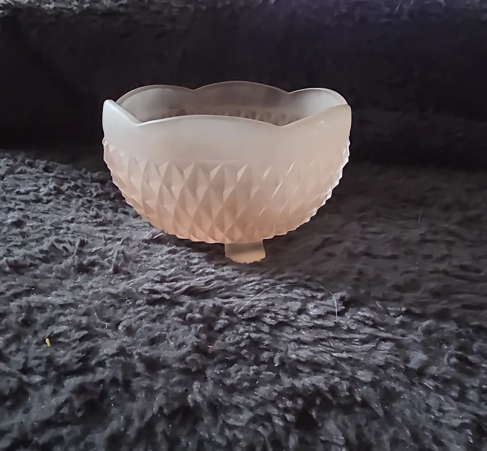 Frosted Glass Decorative Bowl - Pink